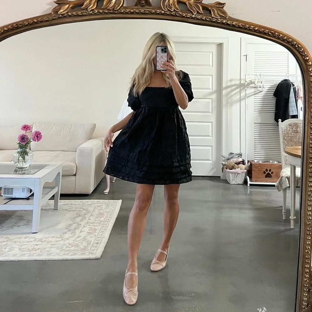 puff sleeve dress - Picture 1 of 4